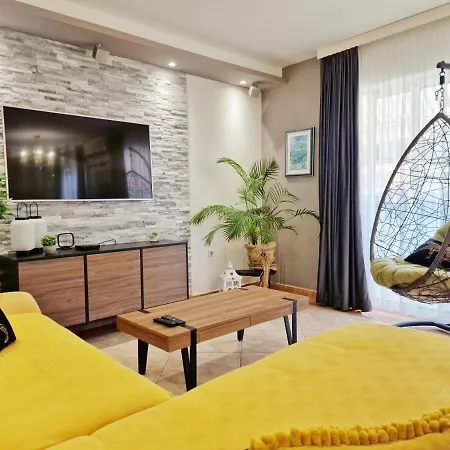 3 Sisters Apartmán *